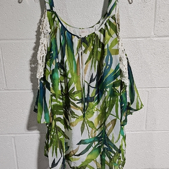 Chico's Palm Pattern Cold Shoulder Top - Picture 2 of 5